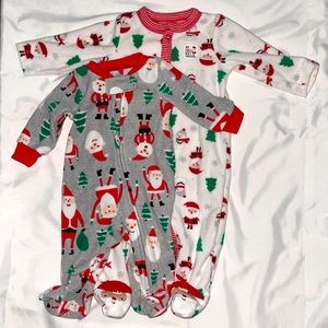 🎄Carter’s Christmas pajamas NB & 3m🎁